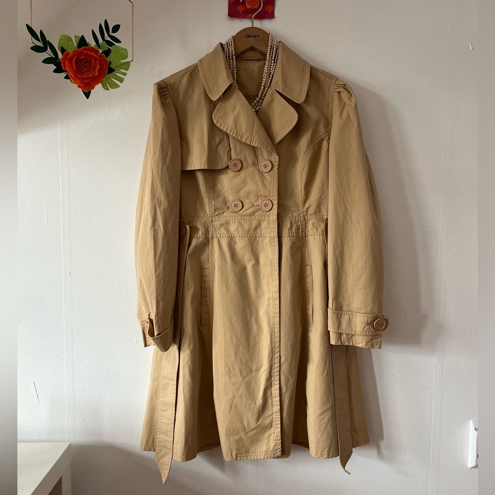 VTG Y2K trenchcoat camel pockets belted skirted pleats sz 8/10 puff sleeve